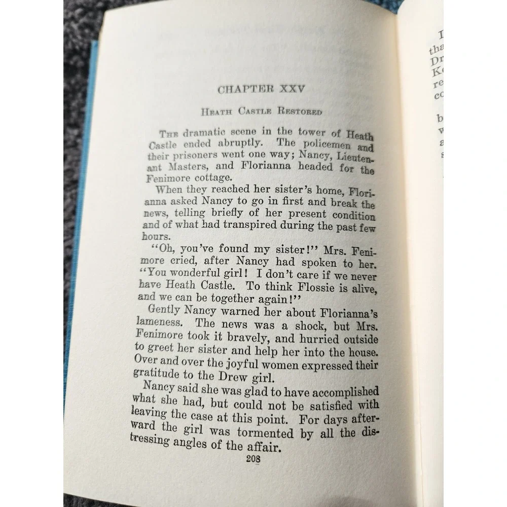 1959 Nancy Drew The Clue in the Crumbling Wall HC w/ Dust Jacket Blue‎ Tweed